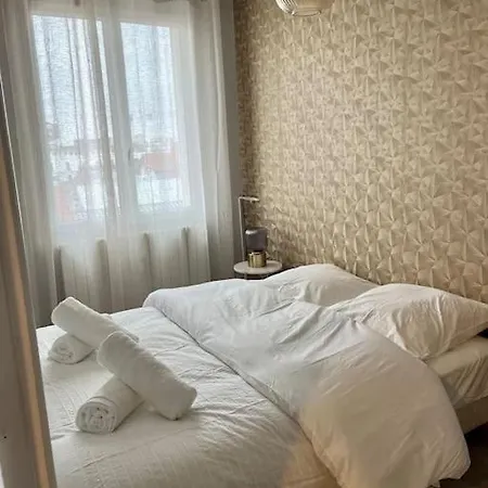 Apartment Situe Au Centre D'alfortville Alfortville